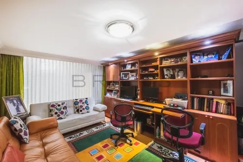 Casa En Venta En Vizcaya. Cod V1416