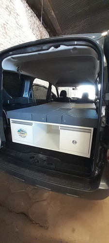 Imagen 4 de 16 de Mini Camper Mini Motorhome Partner Kanggo Berlingo Fiorino