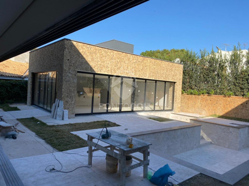 Imagem 9 de 14 de Linda Casa - Damha I - 3840964v