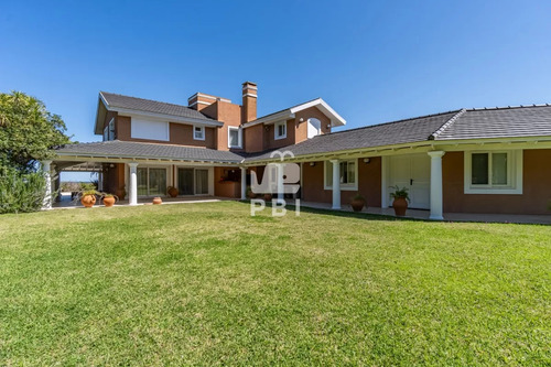Casa De 6 Dormitorios En Solana, Punta Ballena - Ref : Pbi235