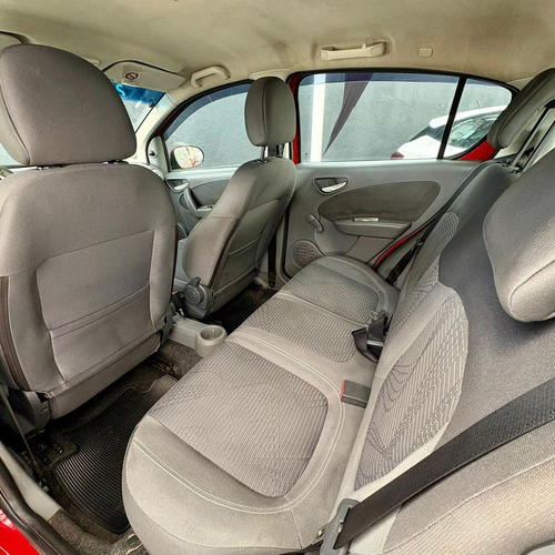 Fiat Palio Attract 1.0