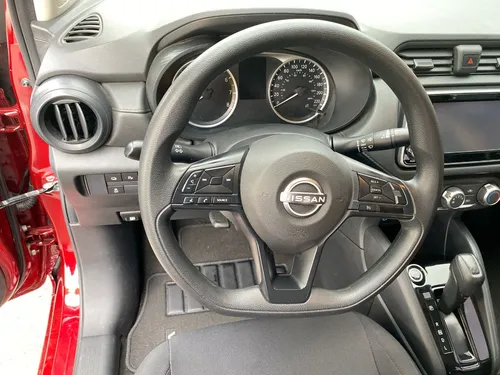 Nissan Versa 1.6 Advance At