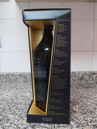 Whisky White Label 12 Años Etiqueta Negra 100a.
