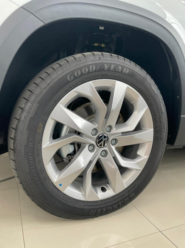 Imagen 9 de 23 de Volkswagen Taos Comfortline 250 Tsi 2022 - Brian Avalos