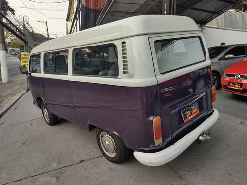 Volkswagen Kombi 1.6 STD 8V GASOLINA 3P MANUAL