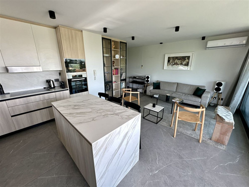 Departamento En Venta En Vitacura
