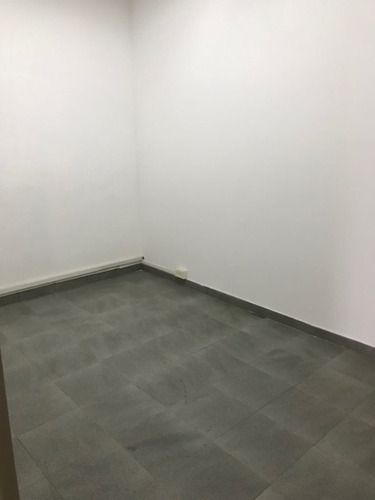 Imagen 8 de 13 de Planta Industrial En Alquiler Guaicay 400 M2