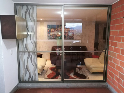 Apartamento De Lujo Para La Venta En Sabaneta, Cerca De La Universidad Ceipa Y Mall Sur De Sabaneta