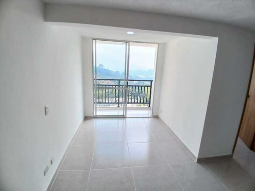 Apartamento En Arriendo Ubicado En La Estrella Sector La Inmaculada (30278).