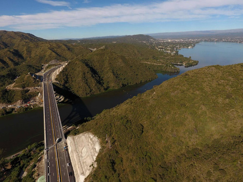 Imagen 3 de 12 de Terreno Sierras De Córdoba Pque Siquiman 1600m A 300 Mt De La Bajada Al Lago // 5 Minutos De La Ruta/// A 15 Minutos De Villa Carlos Paz/// A 30 Minutos De Córdoba //apto Crédito// Gran Oportunidad