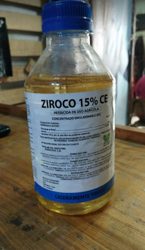 Imagen 1 de 2 de Herbicida Selectivo Ziroco 15% Es = Hache Uno 2000