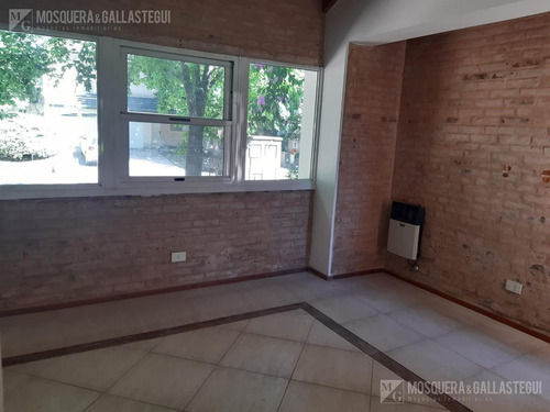 Imagen 7 de 30 de Excelente Casa En Lomas Benavidez