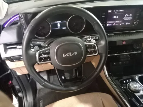 Kia Carnival Zenith At 3.5 4x2