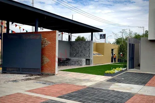 Casa En Venta En Condominio Residencial Horizontal En Tecámac