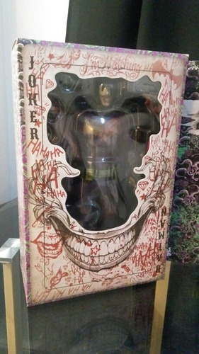 Hot Toys Batman Joker Imposter 1/6*stock* (Usado)