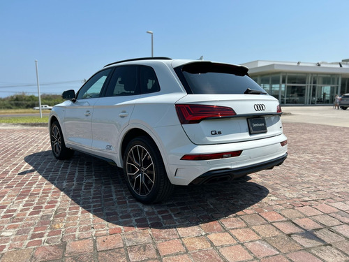 Audi Q5 S Line