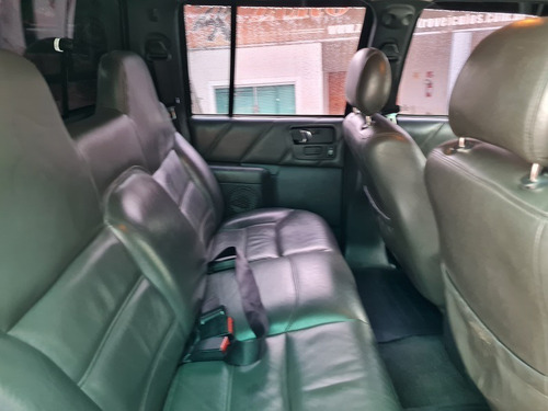 Imagem 14 de 15 de Chevrolet S10 Advantage Mt 2.4 Flex Preta 2010