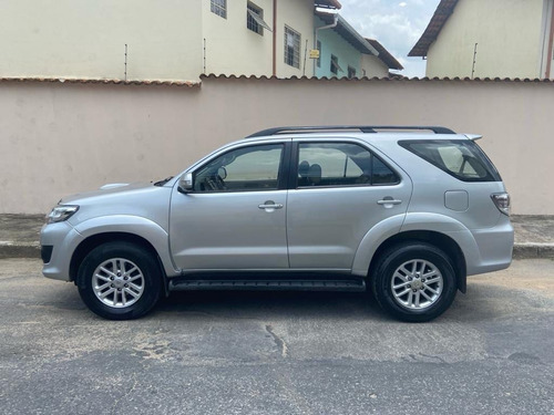 Toyota SW4 3.0 Srv 5l 4x4 Aut. 5p 163 hp