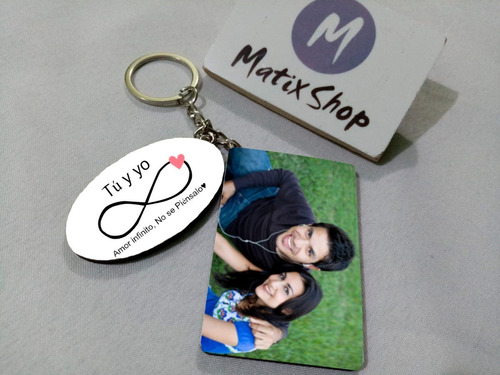 Imagen 4 de 5 de Llaveros Con Foto Y Frase - Regalos Personalizados