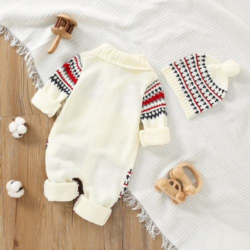 Conjunto Mameluco Tejido Bebé Con Gorro Y Estampado De Rayas