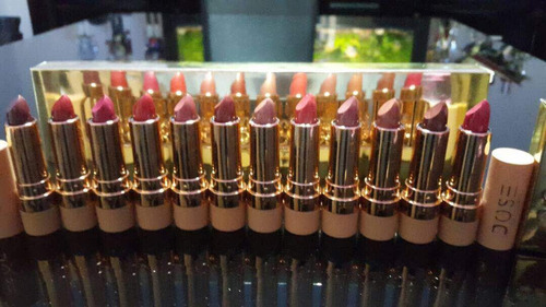 Estuche De Labiales Dose Matte Nudes 12 Unidades 