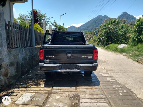 Dodge Dakota Slt Crew Cab 4x2 At