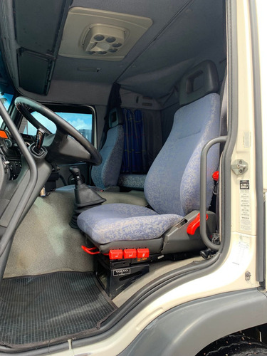 Imagem 11 de 15 de Volvo Fm 420