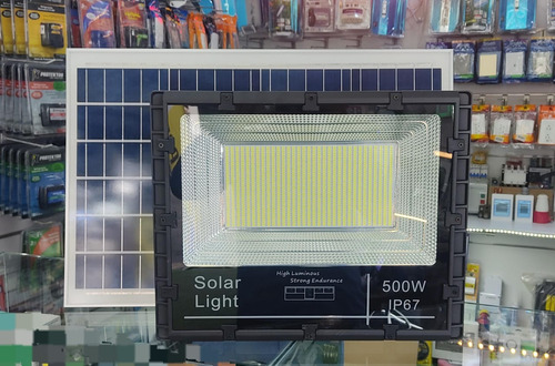 Reflector Led Marca Db C/panel Solar 500w Negro