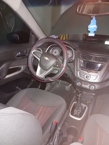 Chevrolet Aveo 2018 5l. Gris Rata Manual Gps Lojack