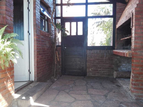 Imagen 12 de 14 de Alquilo En Pinamar Por Semana O Quincena Casa Para 8 Personas Con Pileta A Tres Cuadras Del Mar! (disponible Febrero 1era Quincena Y Marzo )