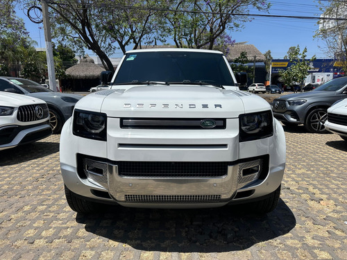 Land Rover Defender 130 First Edition 2023 Blanco