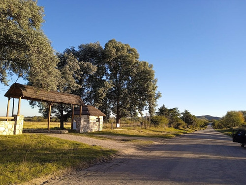 Vendo Lote En Barrio Residencial Abierto La Quebradita Ii