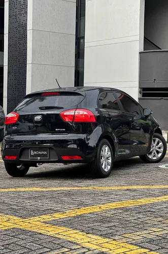 Kia Rio 1.4 4 p