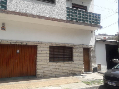 Imagen 1 de 9 de Casa Ph En Venta En Valentin Alsina