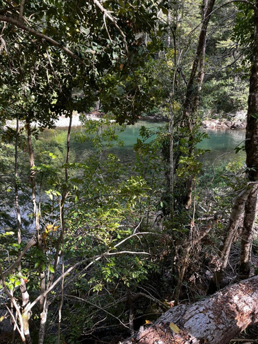   Terreno Currarehue Con Orilla De Rio 