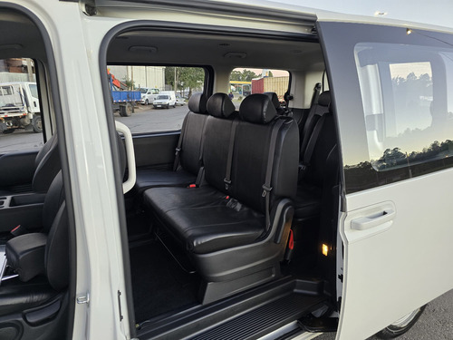 Hyundai H1 Staria Minibus Diesel