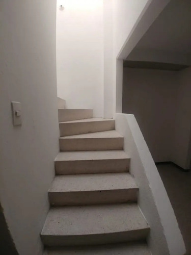 Se Vende Casa De Recuperación Bancaria En C. Del Bosque Las Caobas, Los Héroes Tecámac, Edomex. Arf
