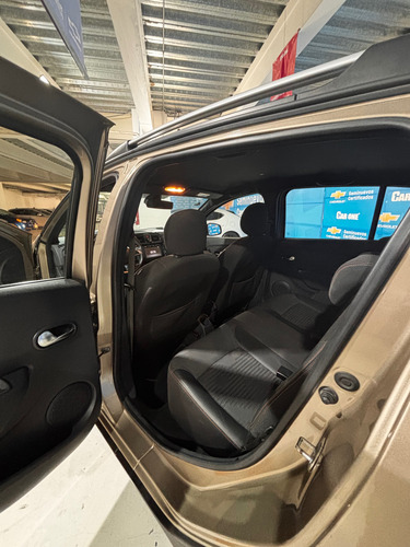 Renault Stepway 1.6 Intens Cvt