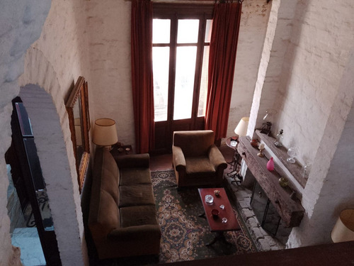 Casa En Venta De 4 Dormitorios En Palermo (ref: Ksk-1325)