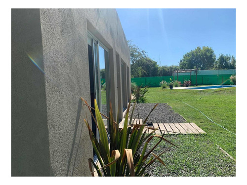 Imagen 11 de 13 de Quinta En Venta - 1 Ambiente 1 Baño - 95mts2 - Exaltacion De La Cruz