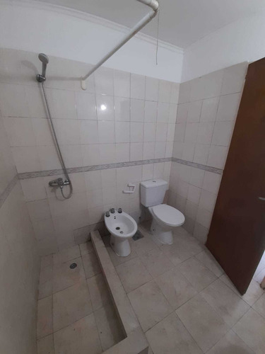 Imagen 8 de 10 de Casa En Ph En Alquiler. Ituzaingo Norte