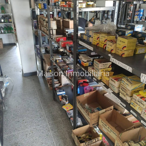 Imagen 5 de 5 de Se Vende Fondo De Comercio Para Repuestos De Carros En Turmero