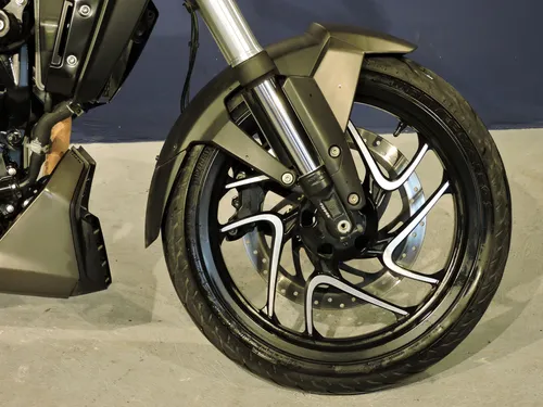 Bajaj Dominar 400 2023