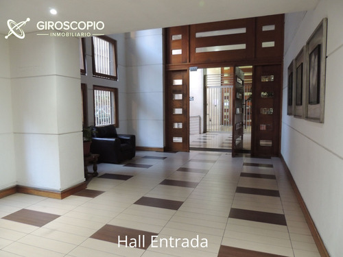 Imagen 14 de 14 de Cerca Metro Santa Ana - Tour 360°