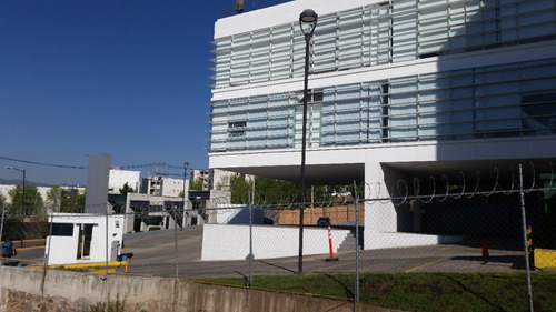 Imagen 1 de 14 de Oficina/ Consultorio En Alto Esmeralda, Atizapán