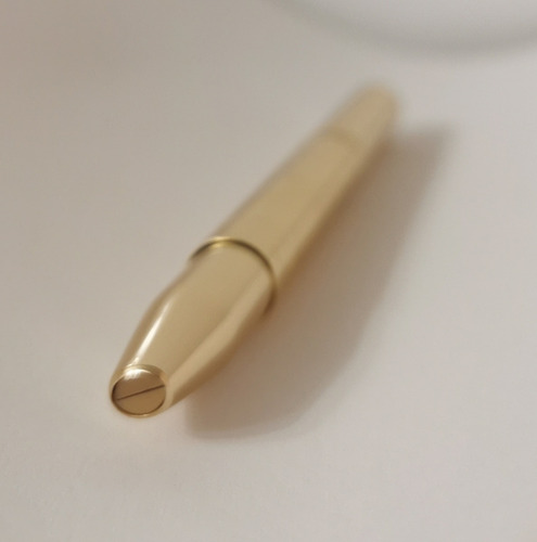 2 Pz Brochas 2 En 1 Maquillaje Con Tapa Portátil Doradas
