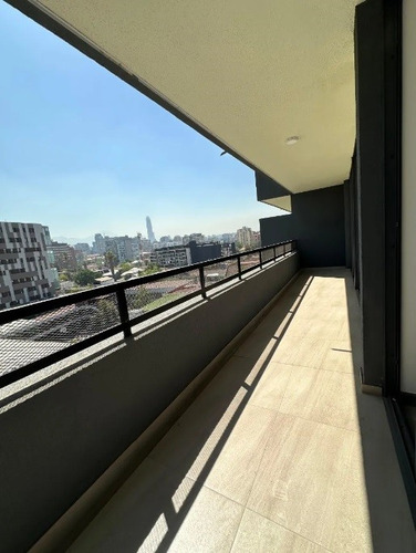 Arriendo Nuevo Y Luminoso Depto 2d2b - M. Montt - E Yañez