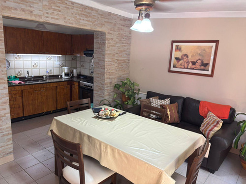 Departamento En Barrio Industrial