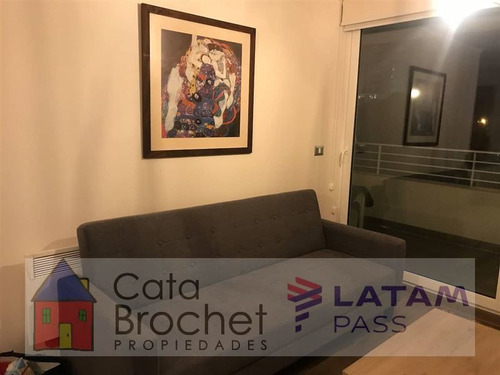 Departamento En Venta De 3 Dormitorios En Concón