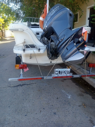 Imagen 14 de 14 de Lancha Cuddy Traker Tiburon Xx1 O Pmto